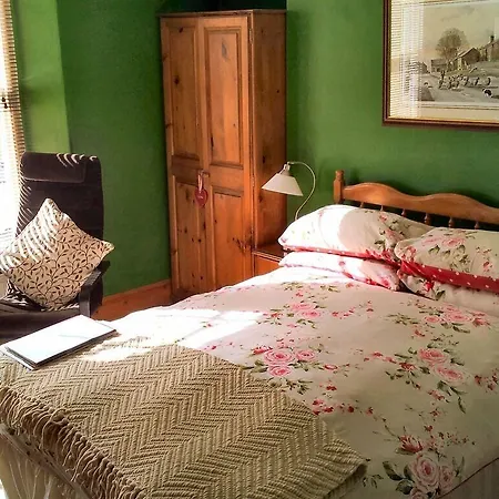College House-2